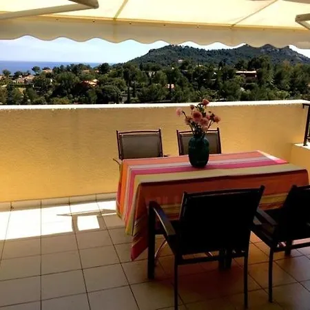 Trois Pieces Vue Mer Et Piscines شقة *